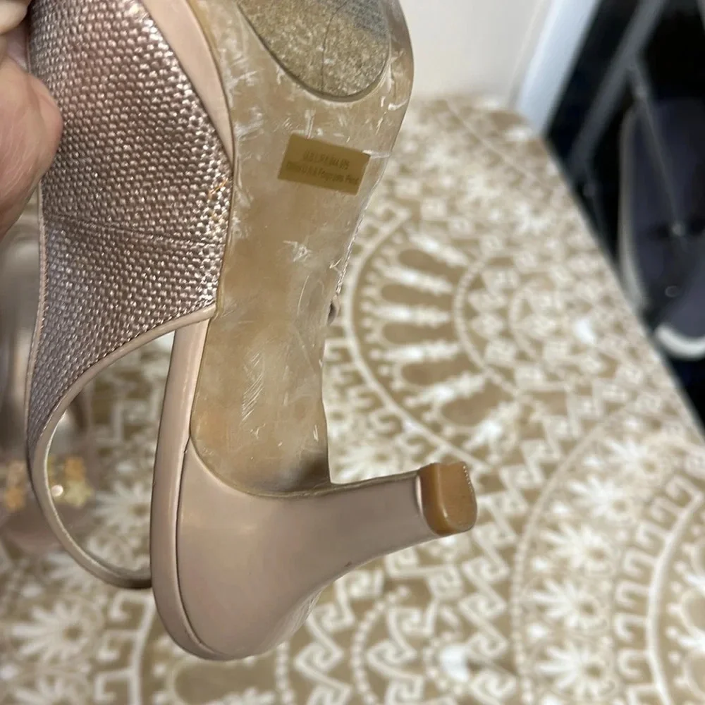 Karen Scott Branca Embellished Open Toe Heels Pale Pink (Tan) Sz 6